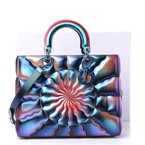 dior iridescent